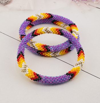 Seed beads bracelet